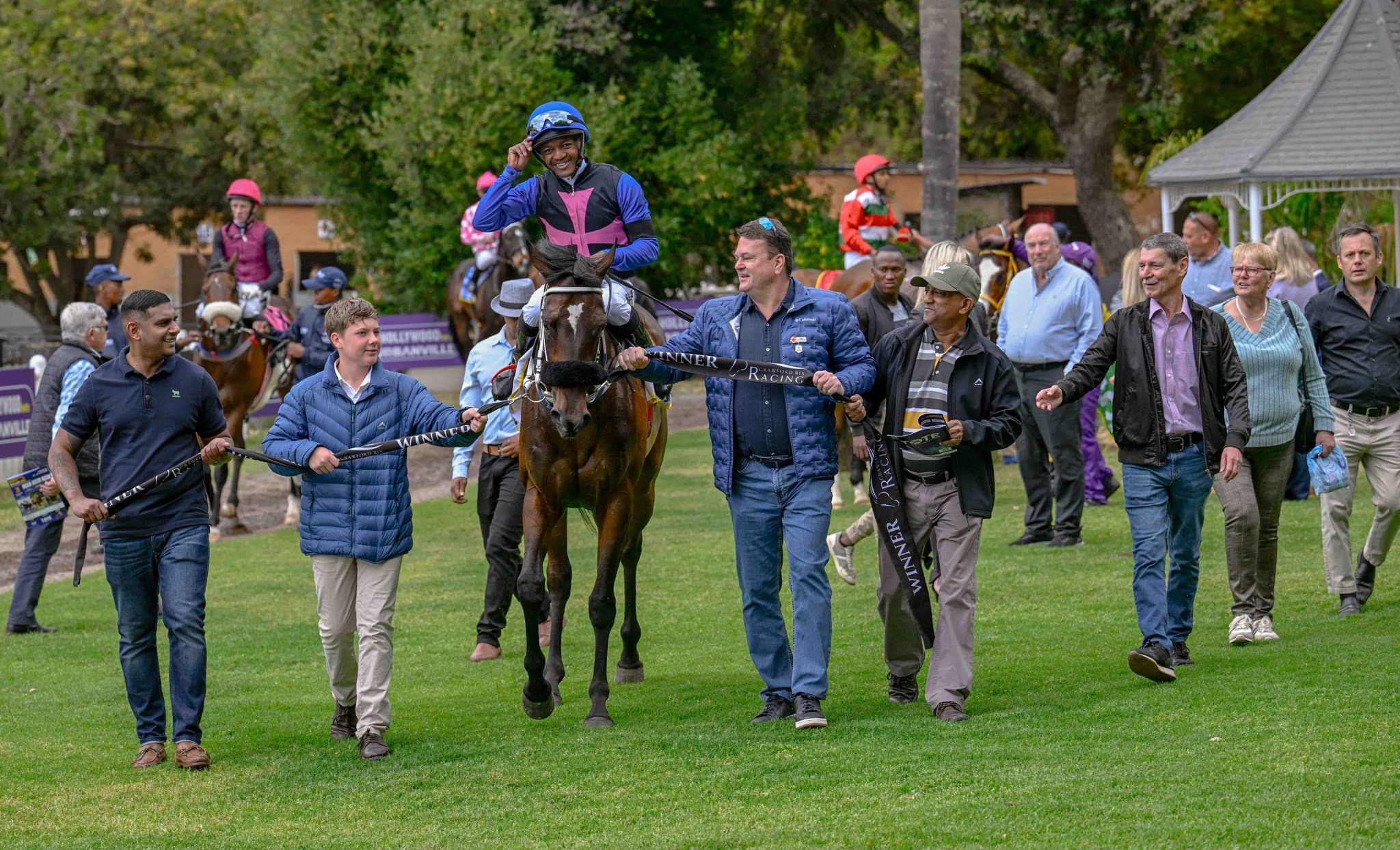 William's Woman - Photo 3